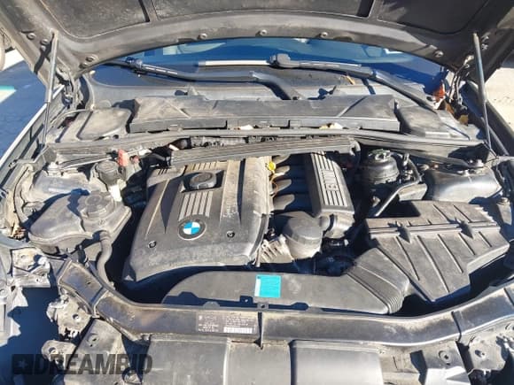 ✅ 2007 BMW 3 Series 328xi • VIN: WBAVC93587KX59158 • Lot: 43748857. Wystawiony na IAAI z przebiegiem 128 294 mil. Bezpłatny archiwum sprzedaży aukcyjnych z USA i szczegółowy raport historii pojazdu na DreamBid. Zdjęcie 10.