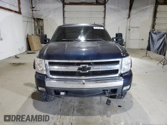 ✅ 2007 Chevrolet Silverado 1500 Work Truck • VIN: 2GCEK13M471527333 • Lot: 83632784. Listed on Copart with 206,185 mi. Free auction sales archive from the USA and detailed vehicle history report at DreamBid. Image 5.