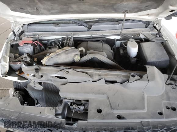 ✅ 2013 Chevrolet Silverado 2500HD Work Truck • VIN: 1GC0CVCG5DF173626 • Лот: 58605174. Опубликован ранее на Copart с пробегом 181 070 миль. Бесплатный доступ к архиву аукционных продаж из США и подробный отчёт об истории автомобиля на DreamBid. Изображение 11.