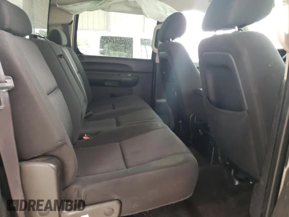 ✅ 2011 Chevrolet Silverado 1500 LT • VIN: 3GCPKSE33BG217841 • Lot: 81724645. Listed on Copart with 224,352 mi. Free auction sales archive from the USA and detailed vehicle history report at DreamBid. Image 10.
