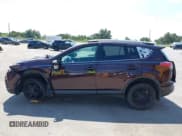 ✅ 2018 Toyota RAV4 LE • VIN: 2T3BFREV0JW710433 • Лот: 43213591. Опубликован ранее на IAAI с пробегом 156 395 миль. Бесплатный доступ к архиву аукционных продаж из США и подробный отчёт об истории автомобиля на DreamBid. Изображение 14.