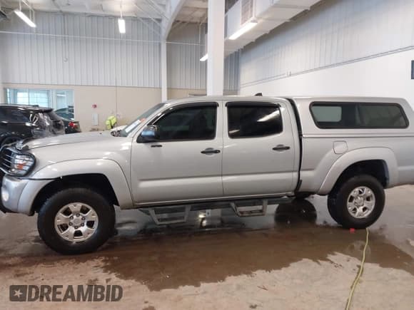 ✅ 2011 Toyota Tacoma • VIN: 3TMMU4FN5BM027307 • Лот: 43648953. Опубликован ранее на IAAI с пробегом 187 358 миль. Бесплатный доступ к архиву аукционных продаж из США и подробный отчёт об истории автомобиля на DreamBid. Изображение 14.