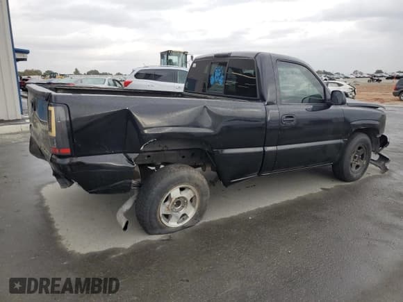 ✅ 2004 Chevrolet Silverado 1500 Work Truck • VIN: 1GCEC14X84Z268421 • Лот: 80115594. Опубликован ранее на Copart с пробегом 255 535 миль. Бесплатный доступ к архиву аукционных продаж из США и подробный отчёт об истории автомобиля на DreamBid. Изображение 3.