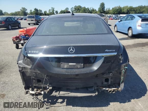 ✅ 2019 Mercedes-Benz S 560 • VIN: WDDUG8GB2KA450478 • Lot: 70923335. Listed on Copart with 79,644 mi. Free auction sales archive from the USA and detailed vehicle history report at DreamBid. Image 6.