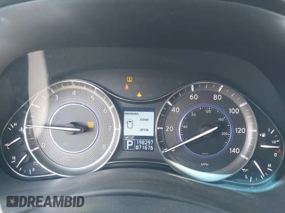 ✅ 2011 Infiniti QX56 8-passenger • VIN: JN8AZ2NC2B9303163 • Lot: 41764273. Wystawiony na IAAI z przebiegiem 198 297 mil. Bezpłatny archiwum sprzedaży aukcyjnych z USA i szczegółowy raport historii pojazdu na DreamBid. Zdjęcie 7.