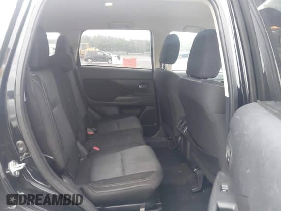 2019 Mitsubishi Outlander ES with VIN JA4AD2A32KJ002076, listed as a IAAI auction lot 43311328 with 85,257 mi miles and . Bid and sale history available at DreamBid. Image 8.