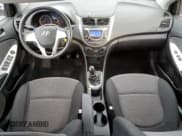 ✅ 2013 Hyundai Accent GS • VIN: KMHCT5AE7DU084131 • Лот: 92468605. Опубликован ранее на Copart с пробегом 236 374 миль. Бесплатный доступ к архиву аукционных продаж из США и подробный отчёт об истории автомобиля на DreamBid. Изображение 8.