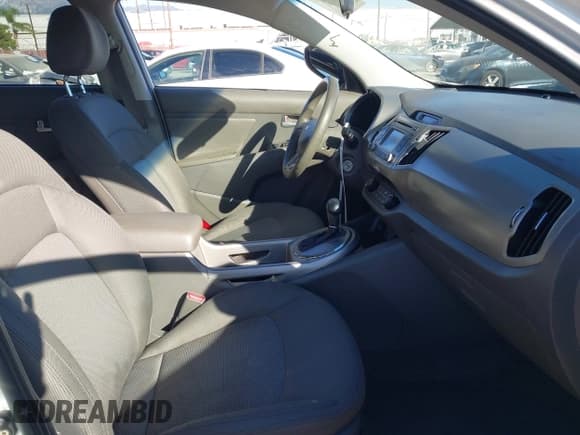 ✅ 2016 Kia Sportage LX • VIN: KNDPB3AC9G7802163 • Лот: 43919555. Опубликован ранее на IAAI с пробегом 134 337 миль. Бесплатный доступ к архиву аукционных продаж из США и подробный отчёт об истории автомобиля на DreamBid. Изображение 5.