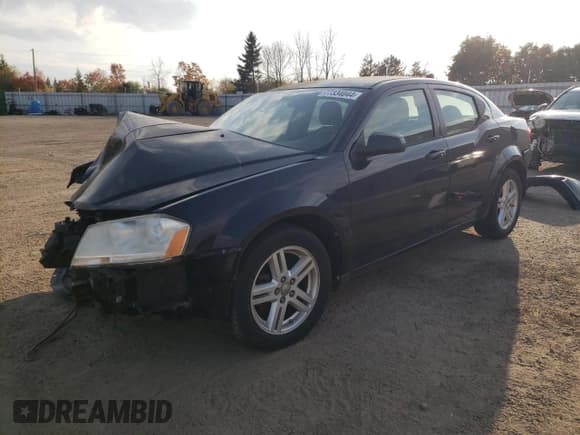 ✅ 2011 Dodge Avenger SE • VIN: 1B3BD4FB8BN513923 • Лот: 77334044. Опубликован ранее на Copart с пробегом Не указан. Бесплатный доступ к архиву аукционных продаж из США и подробный отчёт об истории автомобиля на DreamBid. Изображение 1.