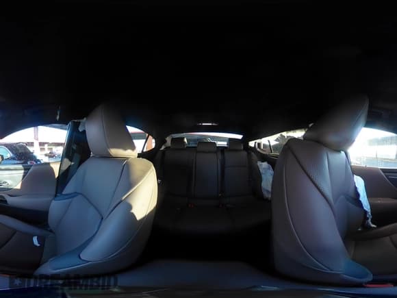 ✅ 2025 Lexus ES 350 • VIN: 58ADZ1B18SU191654 • Lot: 41576445. Wystawiony na IAAI z przebiegiem Nie podano. Bezpłatny archiwum sprzedaży aukcyjnych z USA i szczegółowy raport historii pojazdu na DreamBid. Zdjęcie 18.