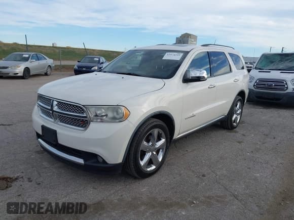 ✅ 2011 Dodge Durango Citadel • VIN: 1D4SE5GT9BC695252 • Лот: 43574255. Опубликован ранее на IAAI с пробегом 199 991 миль. Бесплатный доступ к архиву аукционных продаж из США и подробный отчёт об истории автомобиля на DreamBid. Изображение 17.