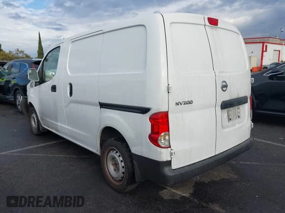 ✅ 2018 Nissan NV200 SV • VIN: 3N6CM0KN9JK702688 • Lot: 43255638. Listed on IAAI with 292,608 mi. Free auction sales archive from the USA and detailed vehicle history report at DreamBid. Image 3.