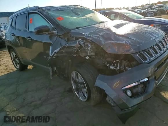 ✅ 2019 Jeep Compass Limited • VIN: 3C4NJDCB2KT740629 • Lot: 90257665. Listed on Copart with 130,864 mi. Free auction sales archive from the USA and detailed vehicle history report at DreamBid. Image 14.