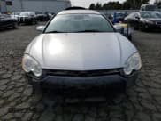 ✅ 2004 Chrysler Sebring LXi • VIN: 4C3AG52H24E131975 • Lot: 79116364. Wystawiony na Copart z przebiegiem 229 972 mil. Bezpłatny archiwum sprzedaży aukcyjnych z USA i szczegółowy raport historii pojazdu na DreamBid. Zdjęcie 5.