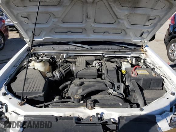 ✅ 2005 Chevrolet Colorado LS ZQ8 • VIN: 1GCCS196558240237 • Лот: 76327644. Опубликован ранее на Copart с пробегом 121 362 миль. Бесплатный доступ к архиву аукционных продаж из США и подробный отчёт об истории автомобиля на DreamBid. Изображение 11.