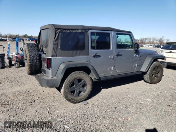 ✅ 2017 Jeep Wrangler Unlimited Sport • VIN: 1C4BJWDG4HL664702 • Lot: 90732995. Wystawiony na Copart z przebiegiem 65 715 mil. Bezpłatny archiwum sprzedaży aukcyjnych z USA i szczegółowy raport historii pojazdu na DreamBid. Zdjęcie 3.