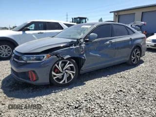 ✅ 2022 Volkswagen Jetta Autobahn • VIN: 3VW2T7BU3NM024979 • Lot: 66027575. Listed on Copart with 45,507 mi. Free auction sales archive from the USA and detailed vehicle history report at DreamBid. Image 1.