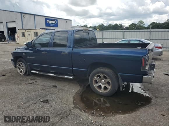 ✅ 2007 Dodge 1500 SLT • VIN: 1D7HA18267J633074 • Лот: 71466094. Опубликован ранее на Copart с пробегом 170 455 миль. Бесплатный доступ к архиву аукционных продаж из США и подробный отчёт об истории автомобиля на DreamBid. Изображение 2.