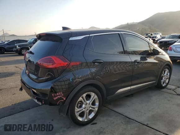 ✅ 2020 Chevrolet Bolt EV LT • VIN: 1G1FY6S09L4132862 • Лот: 91126805. Опубликован ранее на Copart с пробегом 74 817 миль. Бесплатный доступ к архиву аукционных продаж из США и подробный отчёт об истории автомобиля на DreamBid. Изображение 3.