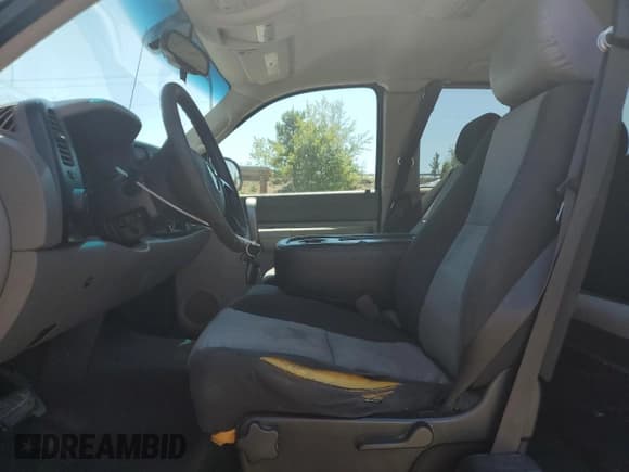 ✅ 2007 Chevrolet Silverado 1500 Work Truck • VIN: 1GCEC19C97Z603096 • Lot: 70507095. Listed on Copart with 277,071 mi. Free auction sales archive from the USA and detailed vehicle history report at DreamBid. Image 7.