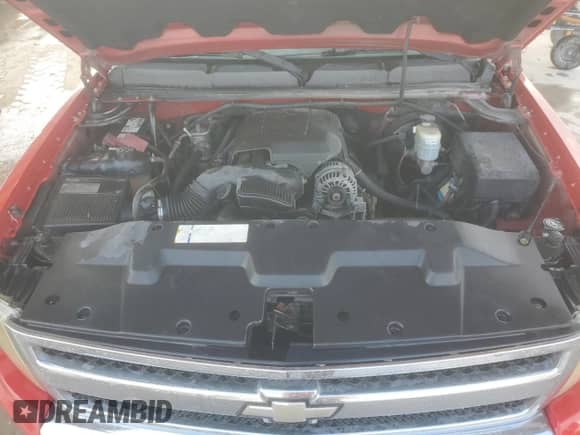 2011 Chevrolet Silverado 1500 LT with VIN 3GCPCSE0XBG158192, listed as a Copart auction lot 82513295 with 305,159 mi miles and Clean title. Bid and sale history available at DreamBid. Image 11.