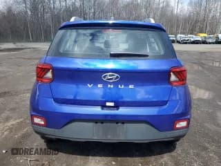 ✅ 2025 Hyundai Venue SEL • VIN: KMHRC8A34SU359364 • Lot: 52299705. Listed on Copart with 1,789 mi. Free auction sales archive from the USA and detailed vehicle history report at DreamBid. Image 6.