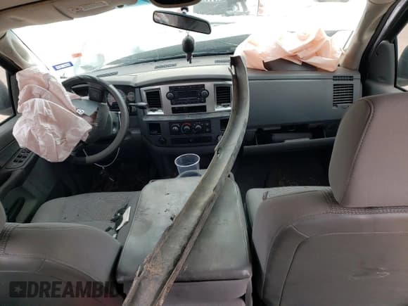 ✅ 2008 Dodge 1500 SLT • VIN: 3D7KR19D08G126575 • Лот: 82696024. Опубликован ранее на Copart с пробегом Не указан. Бесплатный доступ к архиву аукционных продаж из США и подробный отчёт об истории автомобиля на DreamBid. Изображение 8.