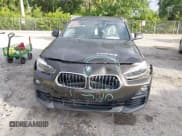✅ 2020 BMW X2 xDrive28i • VIN: WBXYJ1C03L5P80426 • Lot: 43544988. Wystawiony na IAAI z przebiegiem 36 564 mil. Bezpłatny archiwum sprzedaży aukcyjnych z USA i szczegółowy raport historii pojazdu na DreamBid. Zdjęcie 12.