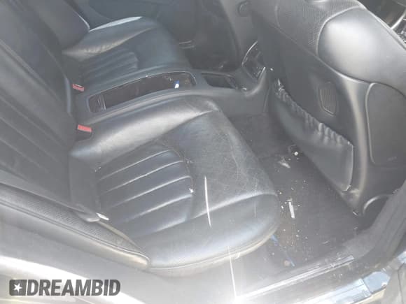 ✅ 2007 Mercedes-Benz CLS 550 • VIN: WDDDJ72X57A083291 • Lot: 42839486. Listed on IAAI with 223,609 mi. Free auction sales archive from the USA and detailed vehicle history report at DreamBid. Image 8.