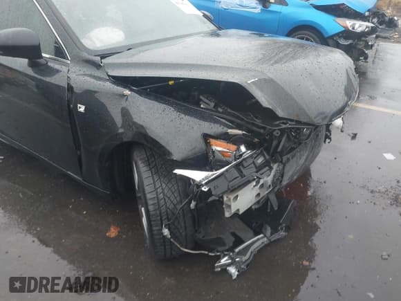 ✅ 2017 Lexus IS 350 • VIN: JTHCE1D20H5013327 • Лот: 41146140. Опубликован ранее на IAAI с пробегом 85 328 миль. Бесплатный доступ к архиву аукционных продаж из США и подробный отчёт об истории автомобиля на DreamBid. Изображение 6.