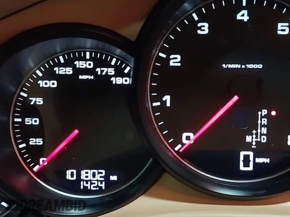 ✅ 2011 Porsche Panamera • VIN: WP0AA2A70BL020775 • Lot: 42310608. Listed on IAAI with 101,802 mi. Free auction sales archive from the USA and detailed vehicle history report at DreamBid. Image 15.