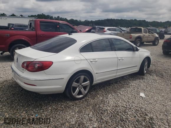 ✅ 2012 Volkswagen CC Lux • VIN: WVWHP7AN6CE528683 • Lot: 66880725. Listed on Copart with 148,758 mi. Free auction sales archive from the USA and detailed vehicle history report at DreamBid. Image 3.