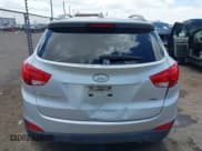 ✅ 2014 Hyundai Tucson SE • VIN: KM8JUCAG1EU940518 • Lot: 42113076. Wystawiony na IAAI z przebiegiem 125 674 mil. Bezpłatny archiwum sprzedaży aukcyjnych z USA i szczegółowy raport historii pojazdu na DreamBid. Zdjęcie 16.