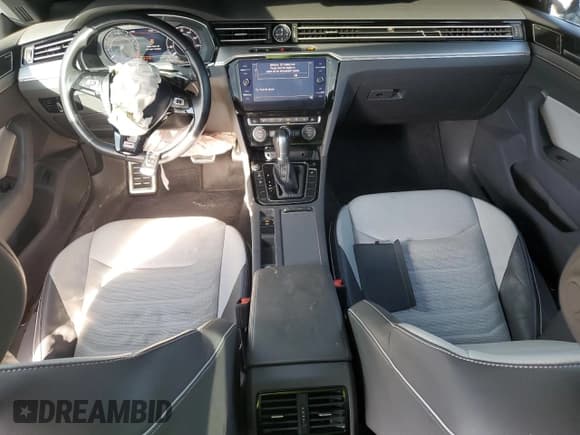 ✅ 2019 Volkswagen Arteon SEL Premium R-Line • VIN: WVWTR7AN2KE000898 • Lot: 70004654. Listed on Copart with 18,465 mi. Free auction sales archive from the USA and detailed vehicle history report at DreamBid. Image 8.