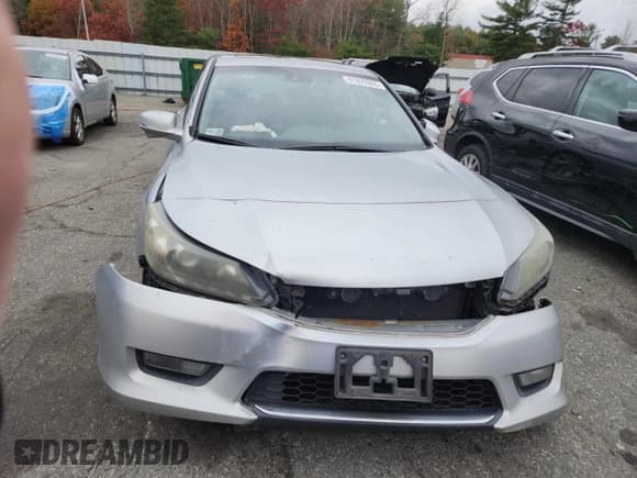 ✅ 2015 Honda Accord EX-L • VIN: 1HGCR3F84FA010794 • Lot: 91829865. Wystawiony na Copart z przebiegiem 160 775 mil. Bezpłatny archiwum sprzedaży aukcyjnych z USA i szczegółowy raport historii pojazdu na DreamBid. Zdjęcie 5.