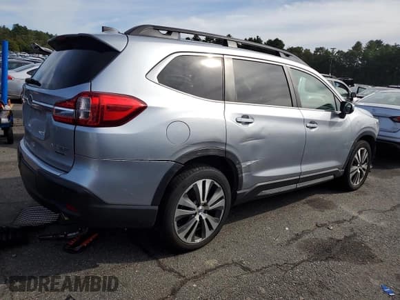 ✅ 2021 Subaru Ascent Limited • VIN: 4S4WMAMD3M3471254 • Lot: 81644835. Listed on Copart with 128,148 mi. Free auction sales archive from the USA and detailed vehicle history report at DreamBid. Image 3.