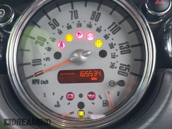 ✅ 2008 MINI Convertible S • VIN: WMWRH33528TU81191 • Lot: 43880076. Listed on IAAI with 165,534 mi. Free auction sales archive from the USA and detailed vehicle history report at DreamBid. Image 7.