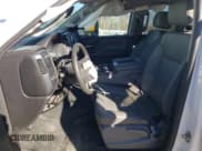 ✅ 2019 Chevrolet Silverado 2500HD Work Truck • VIN: 2GC2CREG1K1151043 • Лот: 92041145. Опубликован ранее на Copart с пробегом Не указан. Бесплатный доступ к архиву аукционных продаж из США и подробный отчёт об истории автомобиля на DreamBid. Изображение 7.