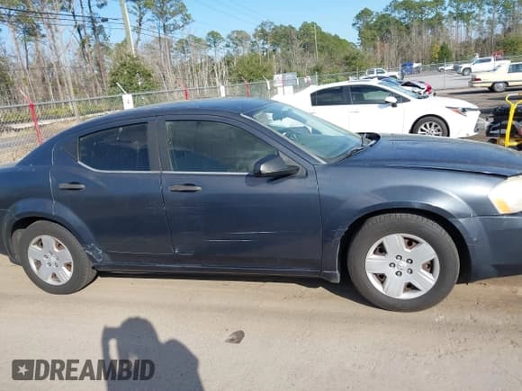 ✅ 2008 Dodge Avenger SE • VIN: 1B3LC46K18N207176 • Лот: 41541078. Опубликован ранее на IAAI с пробегом 193 476 миль. Бесплатный доступ к архиву аукционных продаж из США и подробный отчёт об истории автомобиля на DreamBid. Изображение 13.