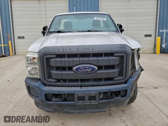 ✅ 2015 Ford F-350 XL • VIN: 1FTRF3B68FEB12291 • Лот: 91874255. Опубликован ранее на Copart с пробегом 45 315 миль. Бесплатный доступ к архиву аукционных продаж из США и подробный отчёт об истории автомобиля на DreamBid. Изображение 5.