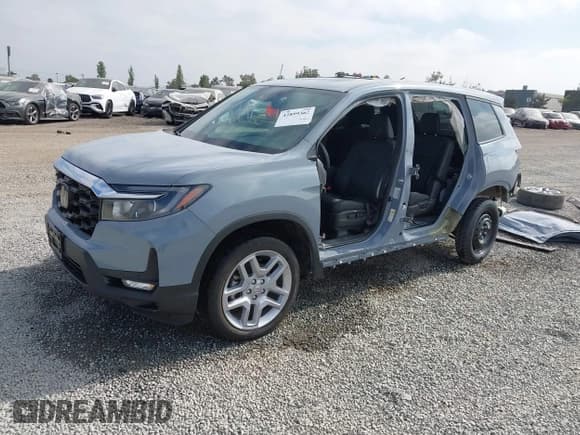 ✅ 2024 Honda Passport EX-L • VIN: 5FNYF8H55RB017780 • Lot: 42991396. Wystawiony na IAAI z przebiegiem 12 463 mil. Bezpłatny archiwum sprzedaży aukcyjnych z USA i szczegółowy raport historii pojazdu na DreamBid. Zdjęcie 2.