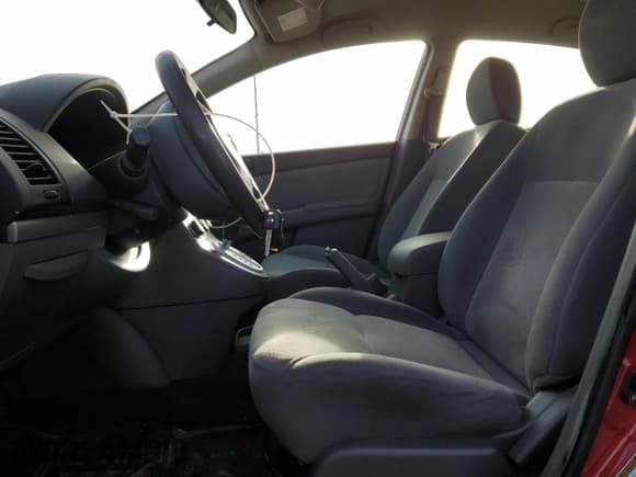 ✅ 2009 Nissan Sentra S • VIN: 3N1AB61E29L695211 • Lot: 49883445. Listed on Copart with 98,858 mi. Free auction sales archive from the USA and detailed vehicle history report at DreamBid. Image 7.