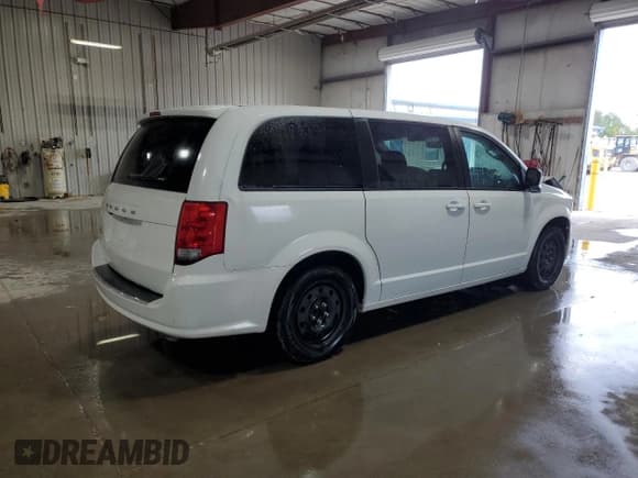 ✅ 2018 Dodge Grand Caravan SE Plus • VIN: 2C4RDGBG4JR273089 • Lot: 85506315. Wystawiony na Copart z przebiegiem 133 893 mil. Bezpłatny archiwum sprzedaży aukcyjnych z USA i szczegółowy raport historii pojazdu na DreamBid. Zdjęcie 3.