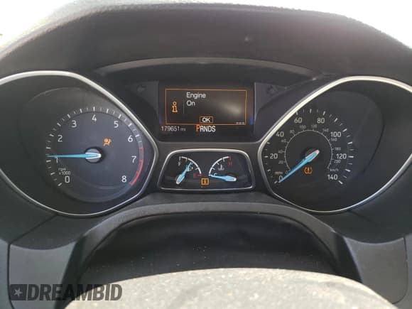 ✅ 2016 Ford Focus Titanium • VIN: 1FADP3N29GL330551 • Lot: 68920295. Wystawiony na Copart z przebiegiem 179 651 mil. Bezpłatny archiwum sprzedaży aukcyjnych z USA i szczegółowy raport historii pojazdu na DreamBid. Zdjęcie 9.