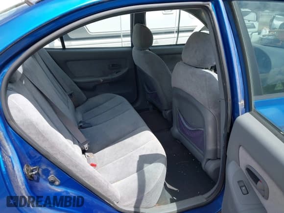 ✅ 2005 Hyundai Elantra GLS • VIN: KMHDN46D55U057830 • Lot: 42165243. Wystawiony na IAAI z przebiegiem 93 690 mil. Bezpłatny archiwum sprzedaży aukcyjnych z USA i szczegółowy raport historii pojazdu na DreamBid. Zdjęcie 8.