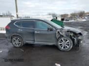 ✅ 2017 Nissan Rogue SV • VIN: JN8AT2MT3HW151178 • Lot: 41419921. Listed on IAAI with 178,235 mi. Free auction sales archive from the USA and detailed vehicle history report at DreamBid. Image 13.