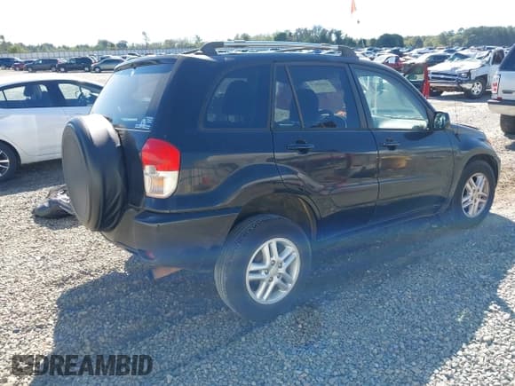 ✅ 2003 Toyota RAV4 • VIN: JTEGH20VX30085475 • Лот: 43445613. Опубликован ранее на IAAI с пробегом 267 551 миль. Бесплатный доступ к архиву аукционных продаж из США и подробный отчёт об истории автомобиля на DreamBid. Изображение 4.