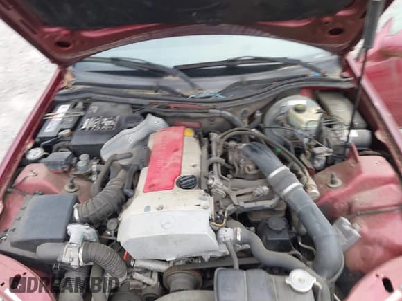 ✅ 1999 Mercedes-Benz SLK 230/320 • VIN: WDBKK47F3XF101074 • Lot: 42291770. Listed on IAAI with 141,195 mi. Free auction sales archive from the USA and detailed vehicle history report at DreamBid. Image 10.