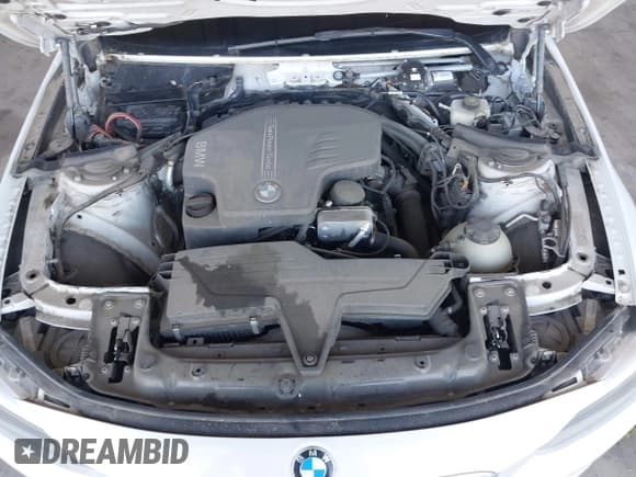 ✅ 2012 BMW 3 Series 328i • VIN: WBA3A5G5XCNP18233 • Lot: 43570527. Listed on IAAI with 187,540 mi. Free auction sales archive from the USA and detailed vehicle history report at DreamBid. Image 10.