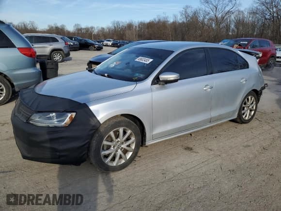 ✅ 2013 Volkswagen Jetta SE • VIN: 3VWDX7AJ3DM216163 • Lot: 49603485. Listed on Copart with 148,045 mi. Free auction sales archive from the USA and detailed vehicle history report at DreamBid. Image 1.